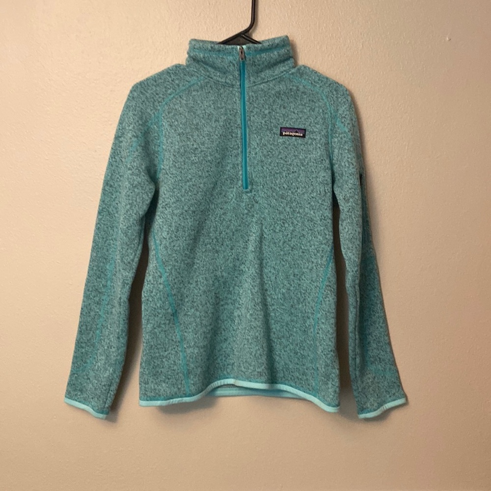 Patagonia Pull-Over Quarter Zip. Size Medium.